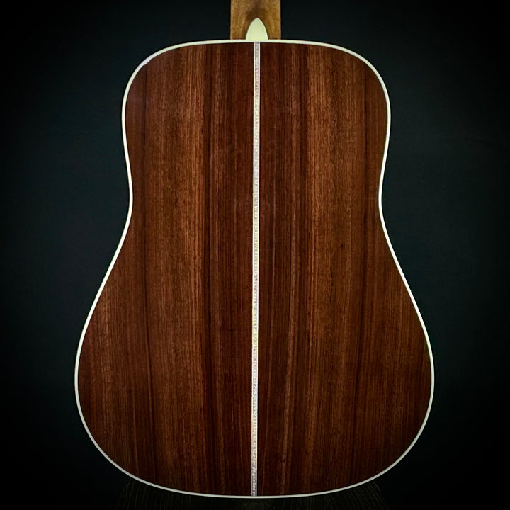 Martin Custom Shop 28 Style, Dreadnought Short Scale 1 3/4"