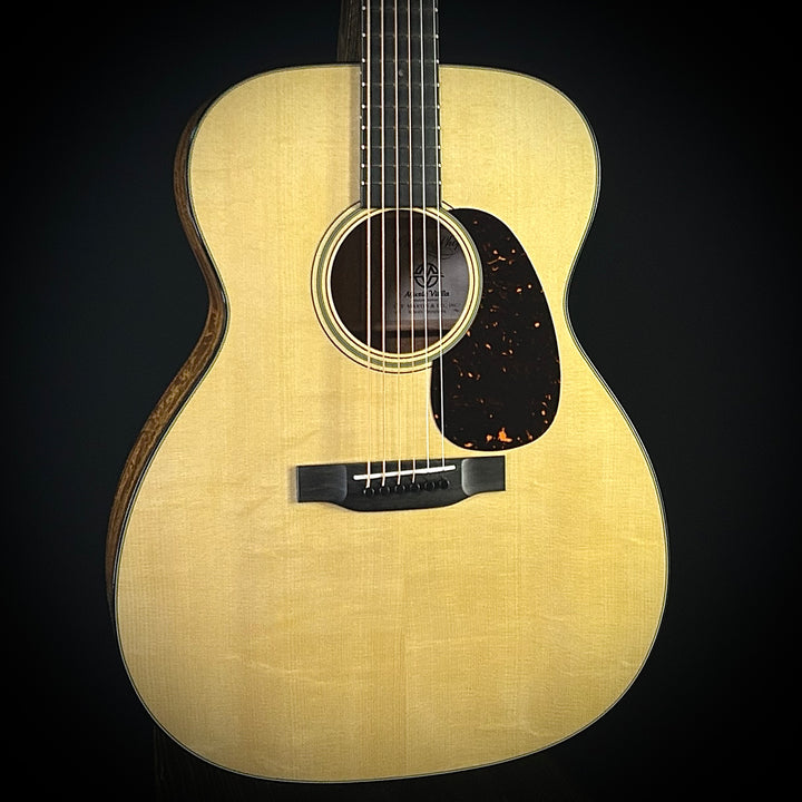 Martin CS 18 Style 0000 - Beeswing Figured Mahogany