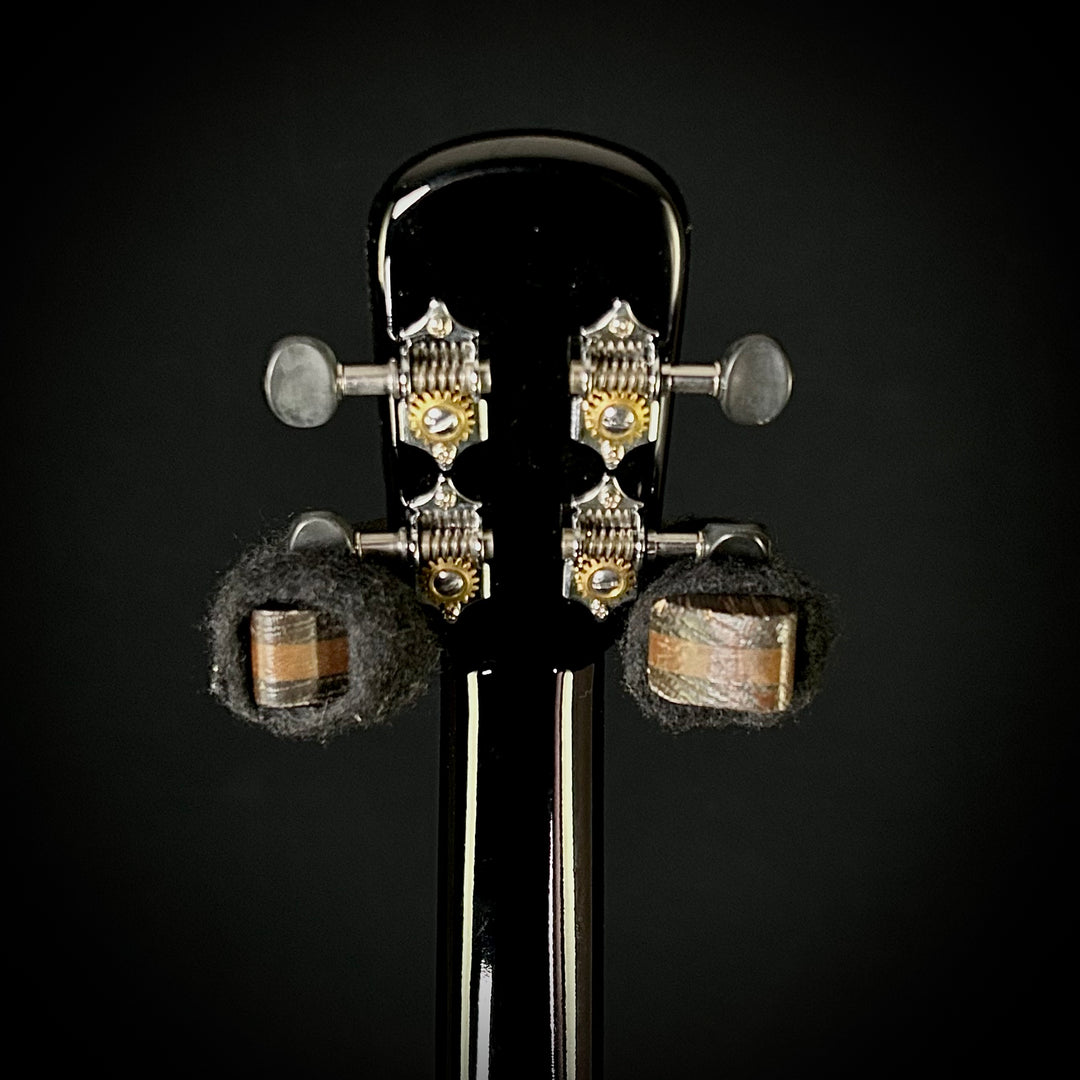 Bushman Carbon Fiber Uke w/PU - Black