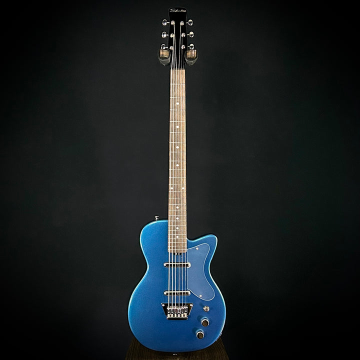 Silvertone 1373 Baritone