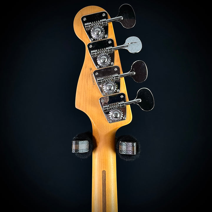 Fender American Professional Classic Precision Bass