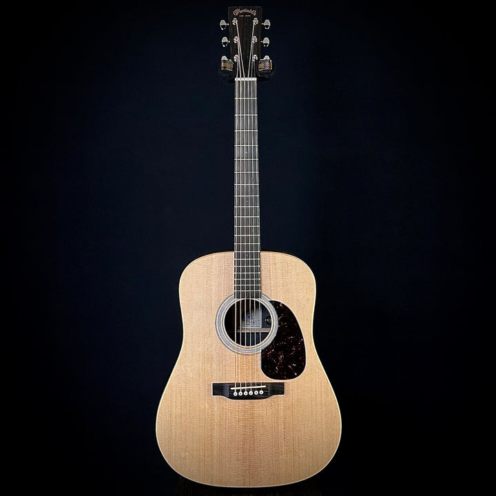 Martin D-X2E Billy Strings