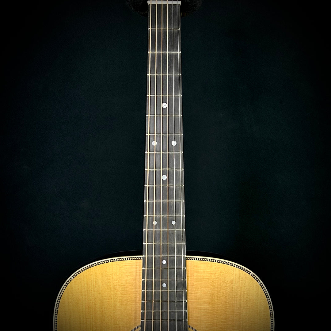 Martin Custom Shop 28 Style, Dreadnought Short Scale 1 3/4"