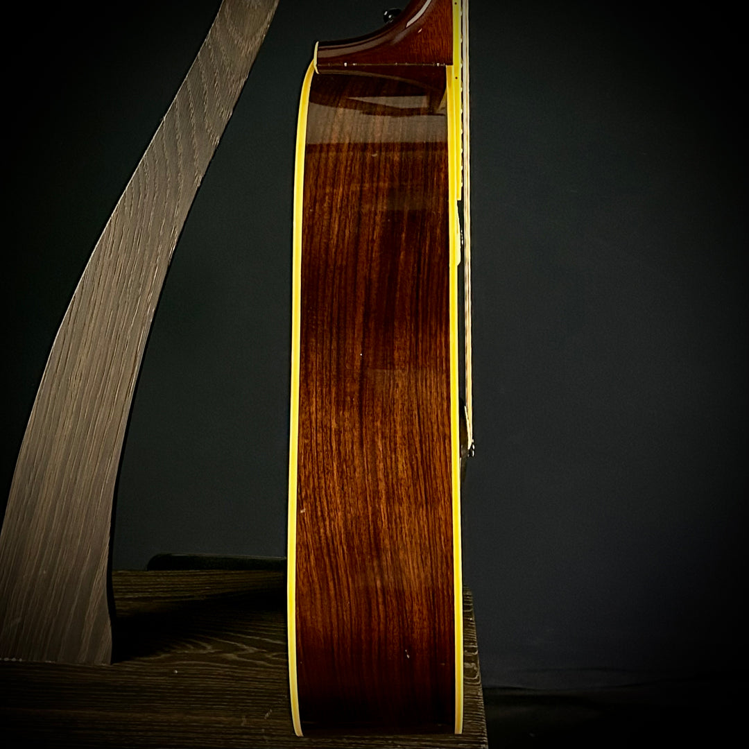 Guild 1986 D-66 (USED)