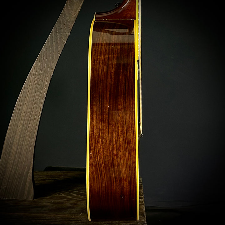 Guild 1986 D-66 (USED)
