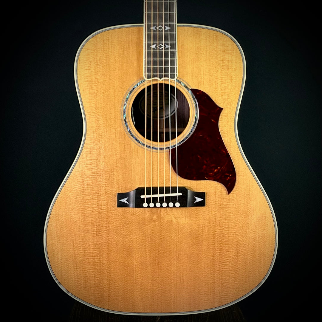 Gibson Songwriter Recording Artist - Antique Natural