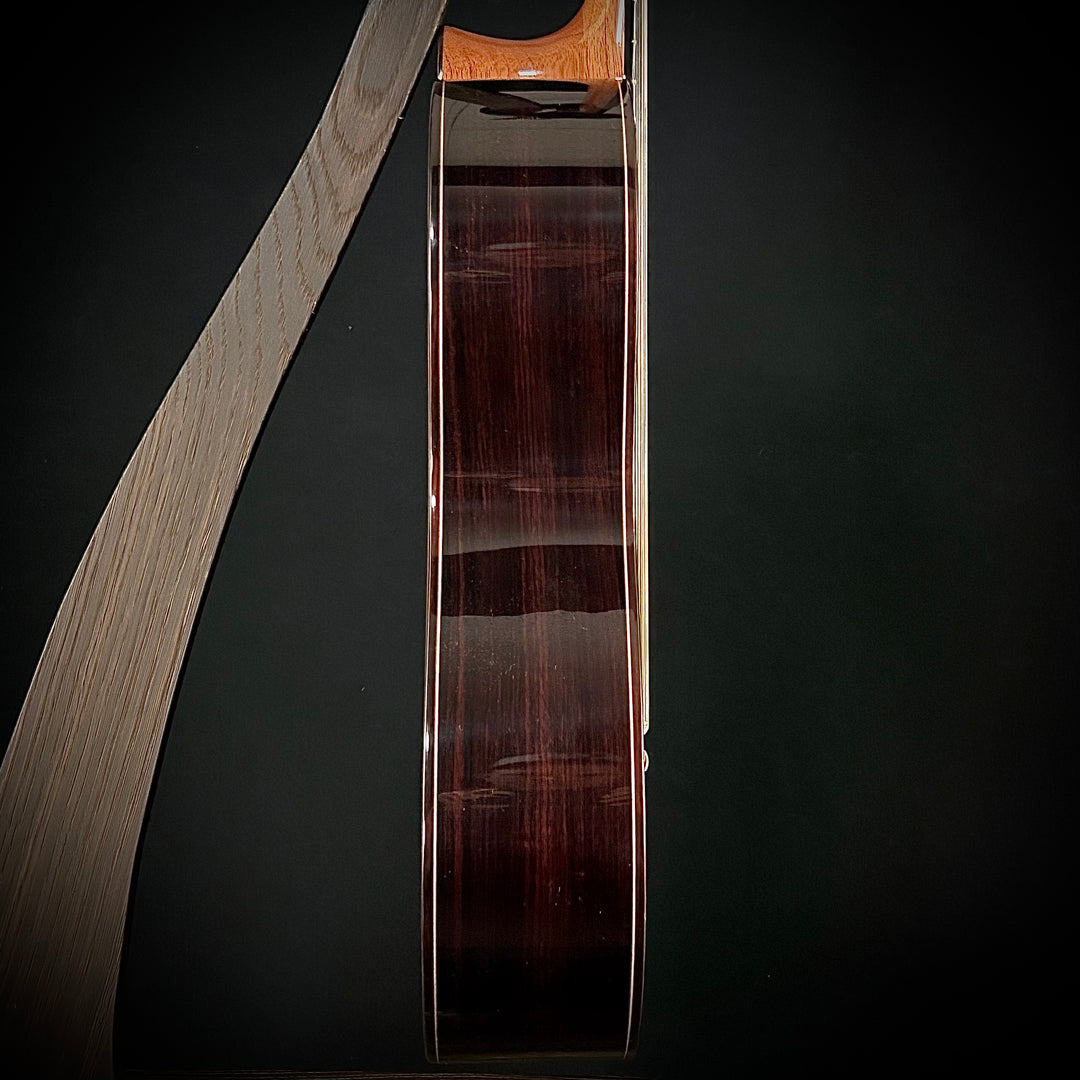 Alhambra 8P Classical Guitar