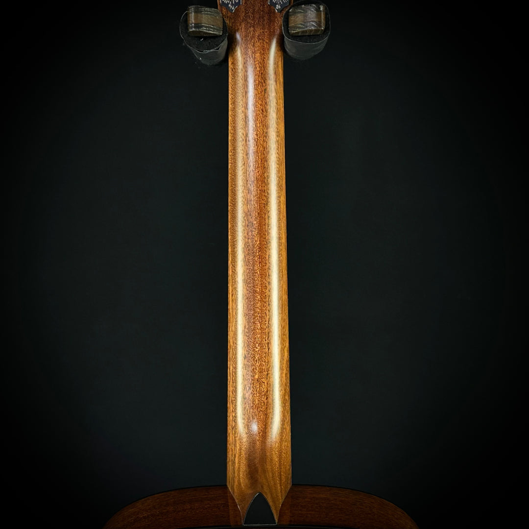 Martin D-18