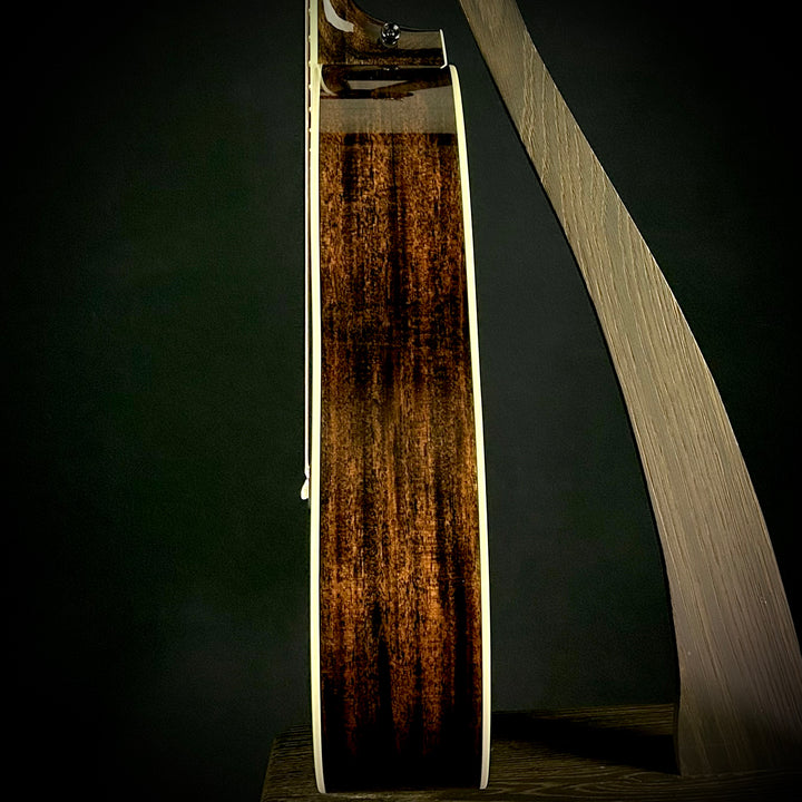 Taylor Custom Grand Pacific - Mahogany