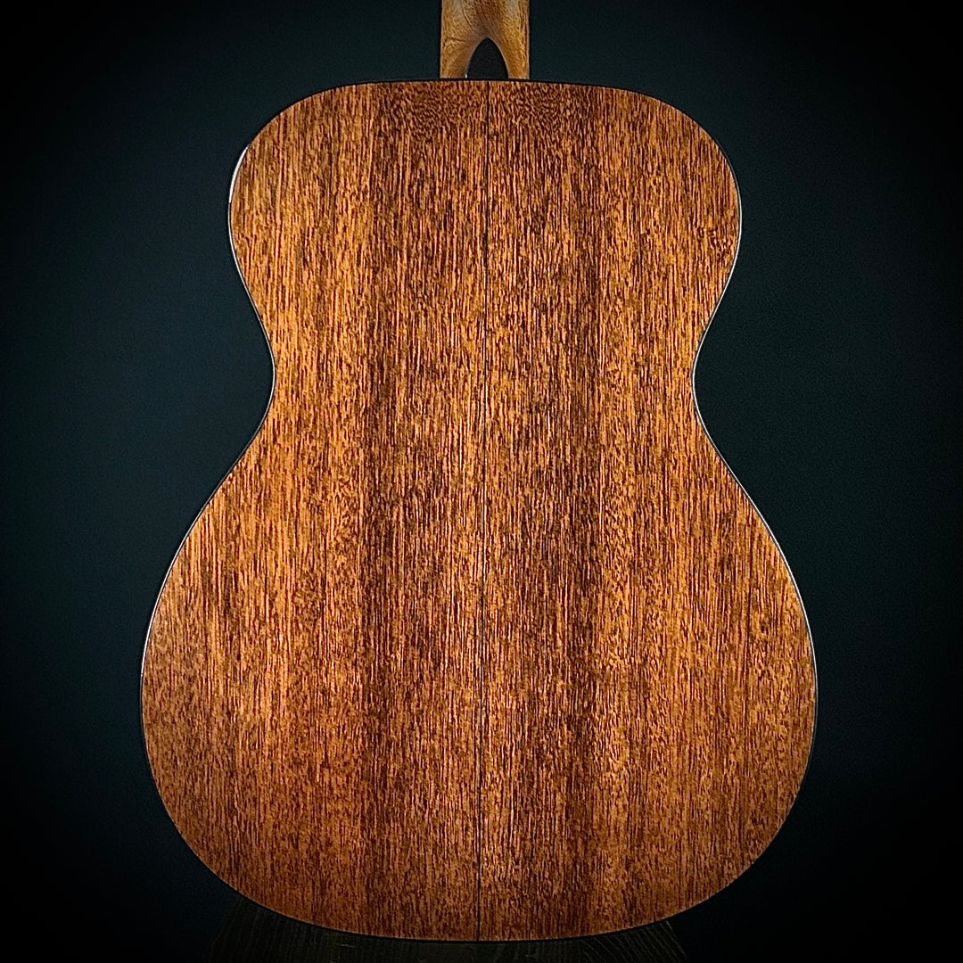Martin 000-18 - New for 2025