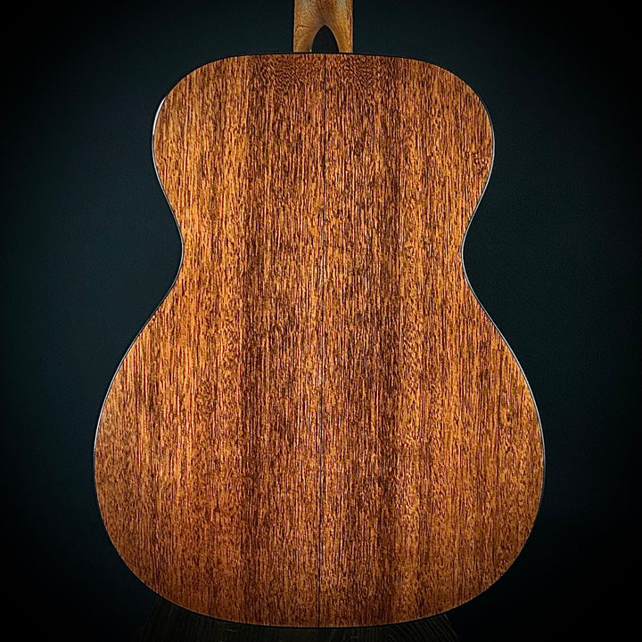 Martin 000-18 - New for 2025