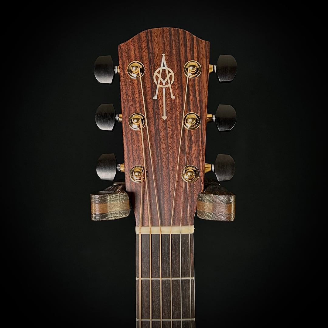 Yairi Masterworks OM FYM72