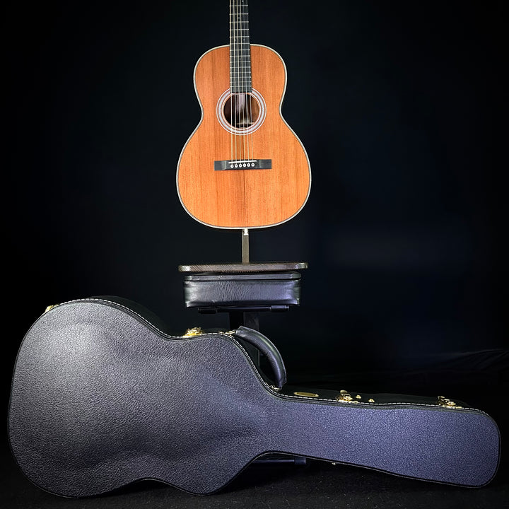 Martin MV Custom Shop 00 12-Fret - Flamed Koa