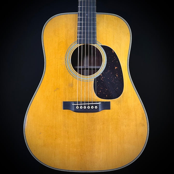 Martin D-28 Authentic 1937 Aged - Guatemalan Rosewood