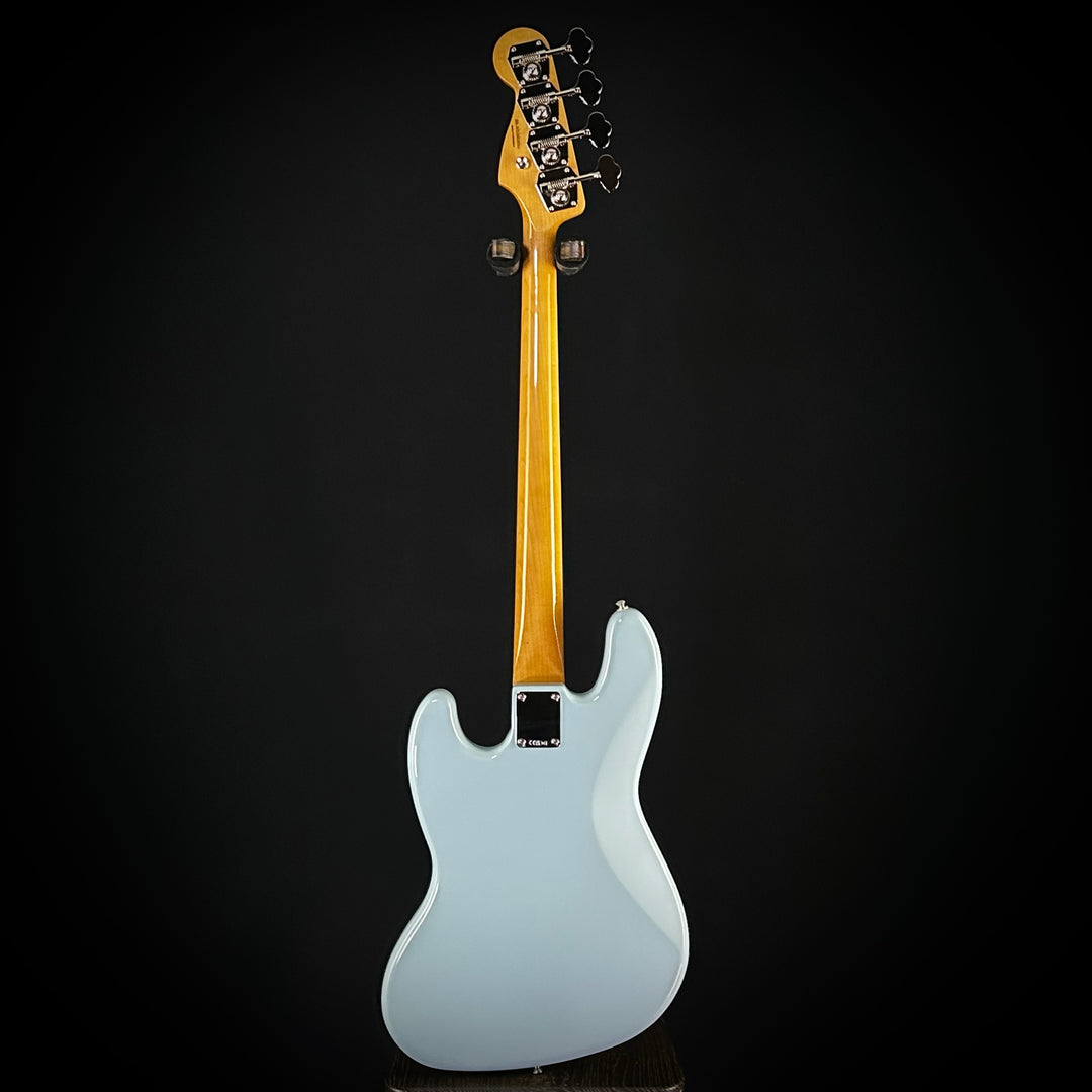 Fender Vintera III Early '60s Jazz Bass