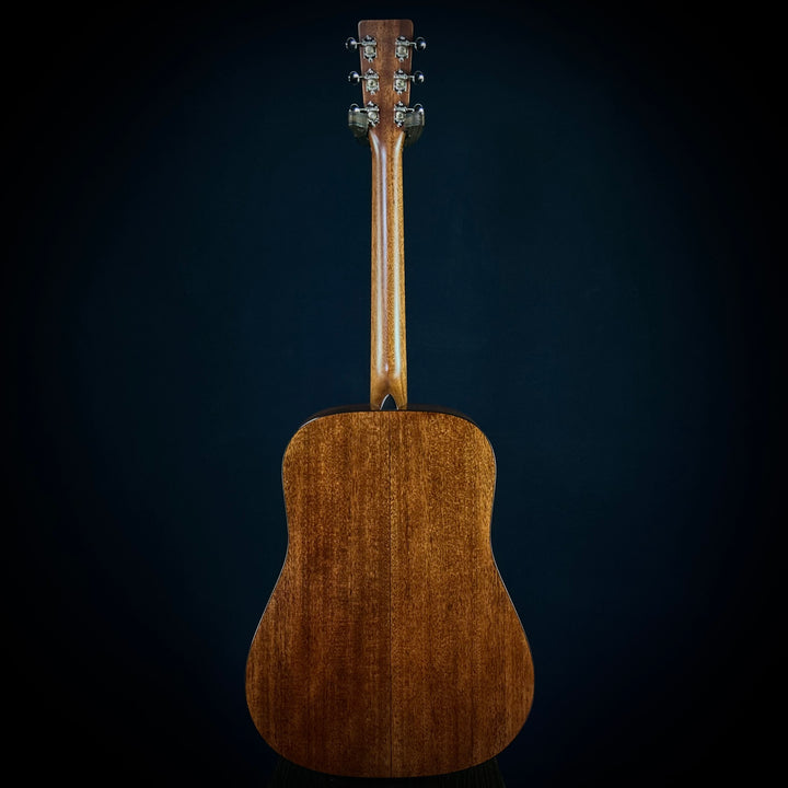 Martin D-18 Molly Tuttle