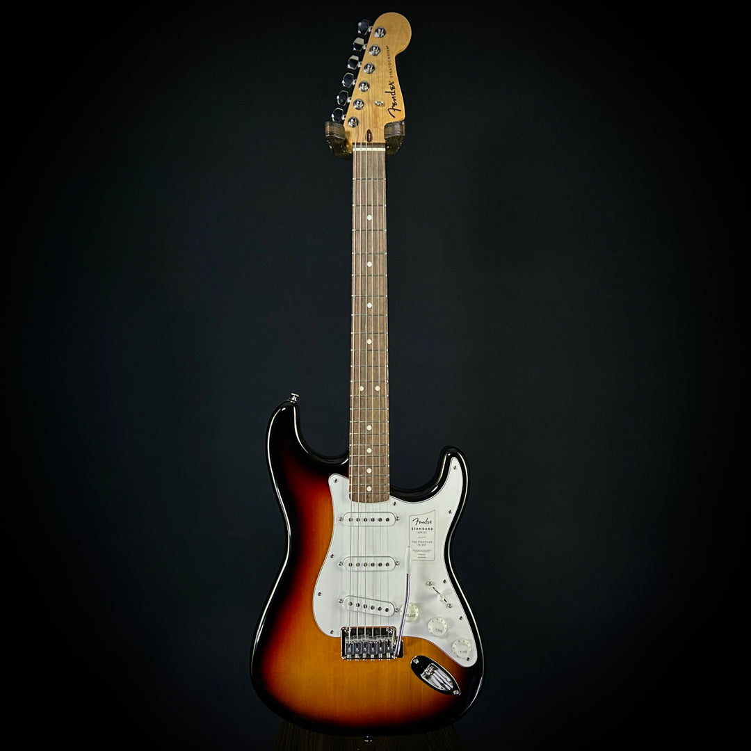 Fender Standard Stratocaster