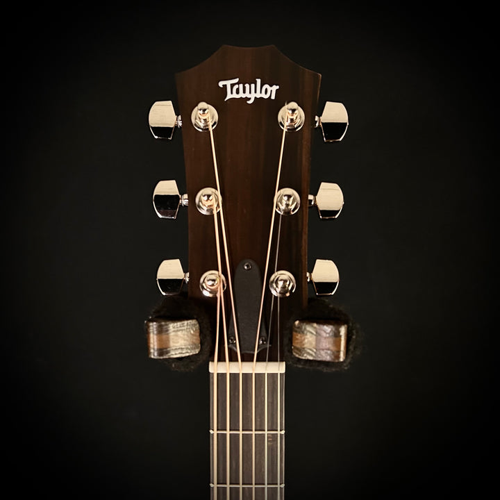 Taylor 210CE Plus
