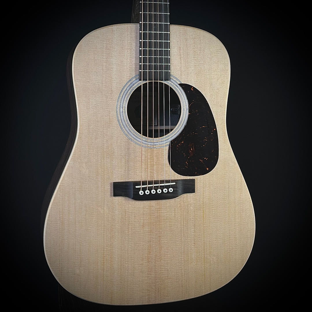 Martin D-X2E Billy Strings