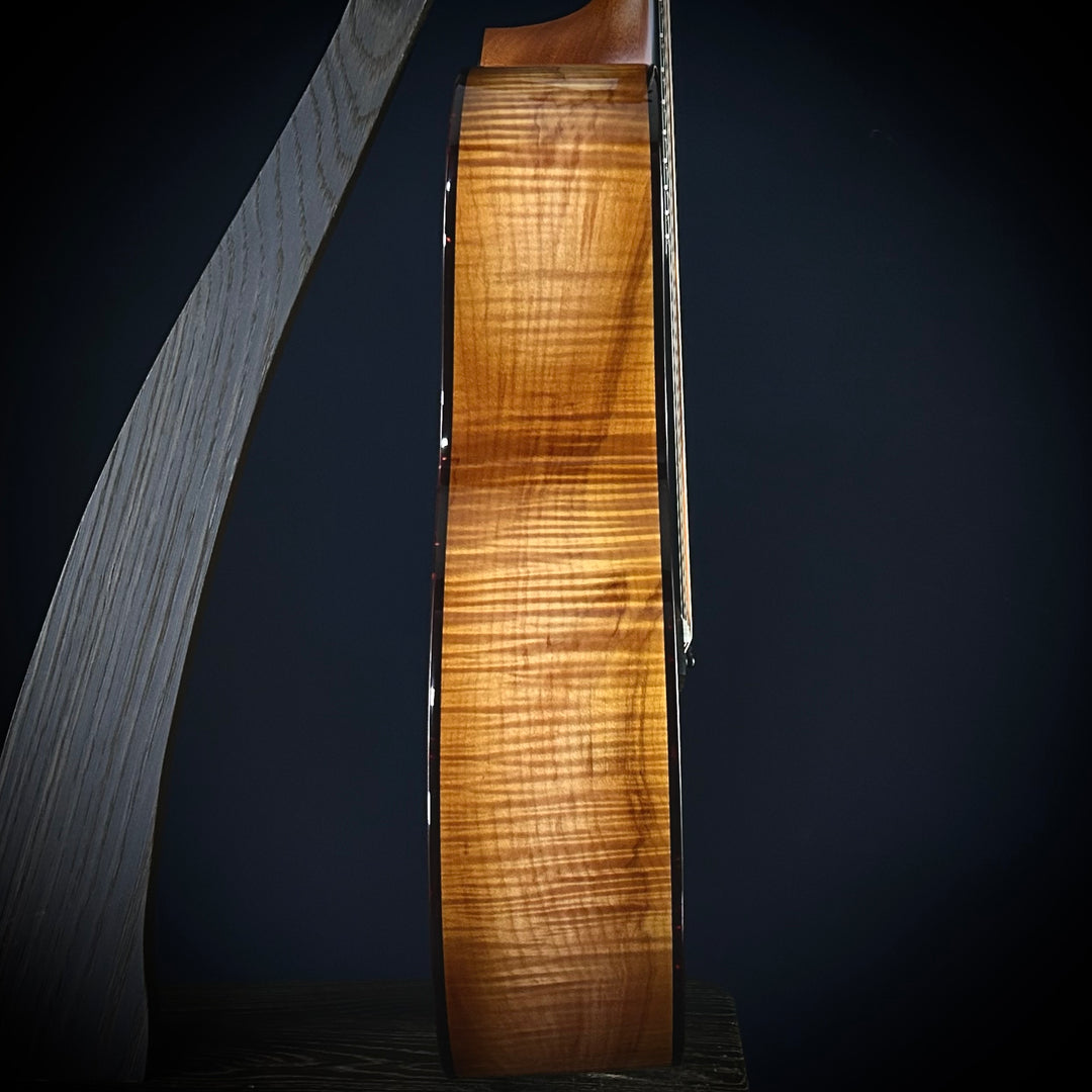 Taylor 614CE