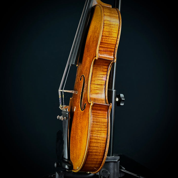 Maple Leaf Haddock 15” Viola