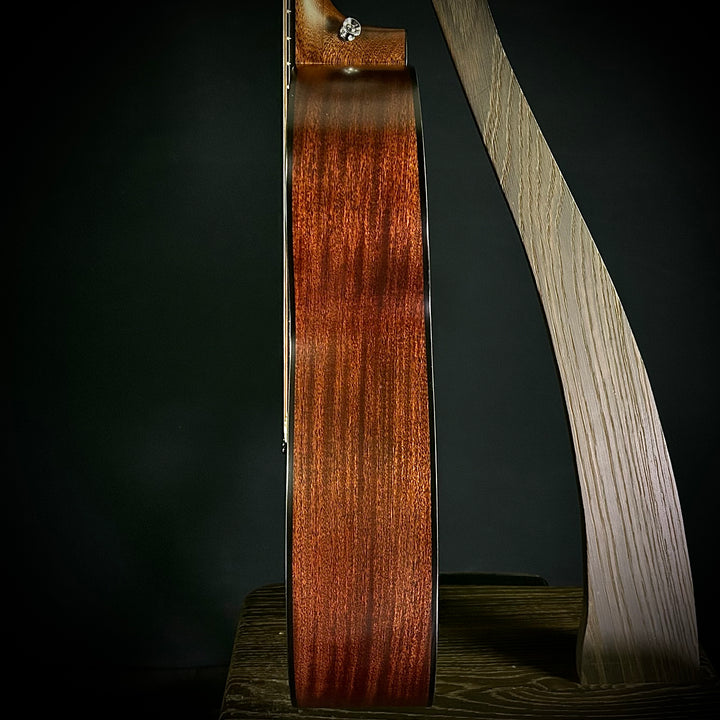 Martin 00-10E Retro - Joe Bonamassa