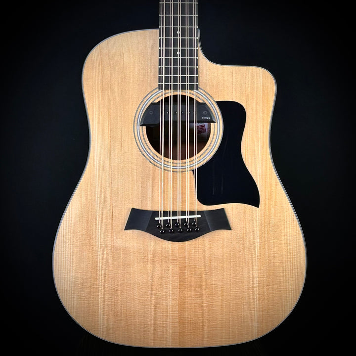Taylor 150CE - Bajo Quinto