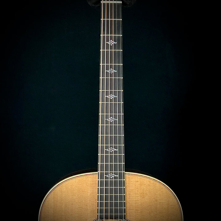 Taylor Gold Label 817E