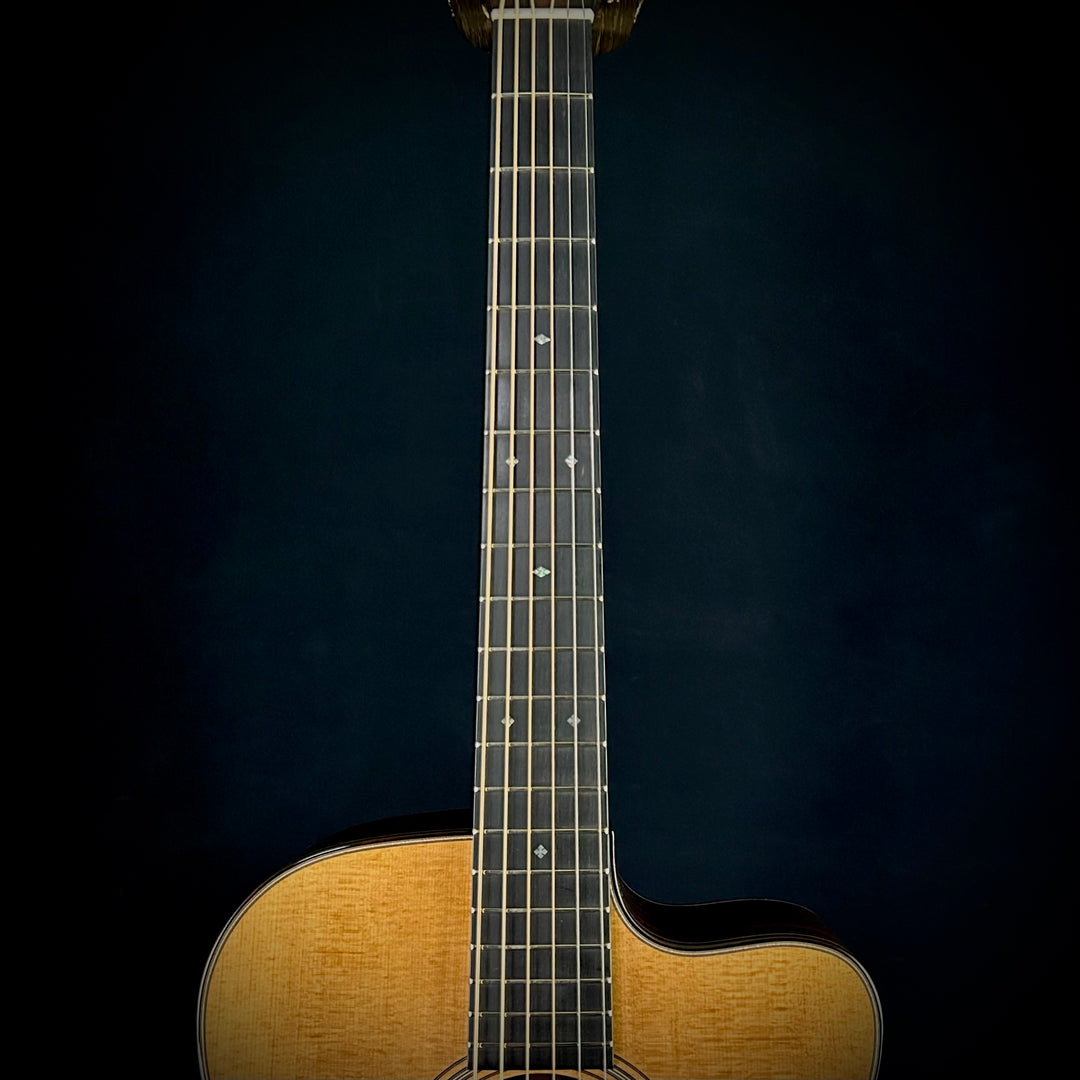 Bourgeois Downeast Series - Soloist OMCE