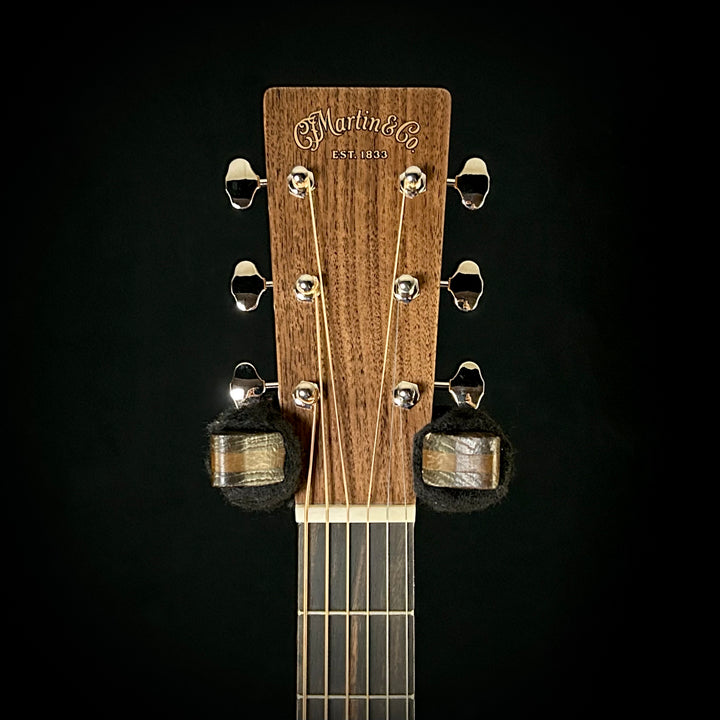 Martin Custom 000 - Black Walnut