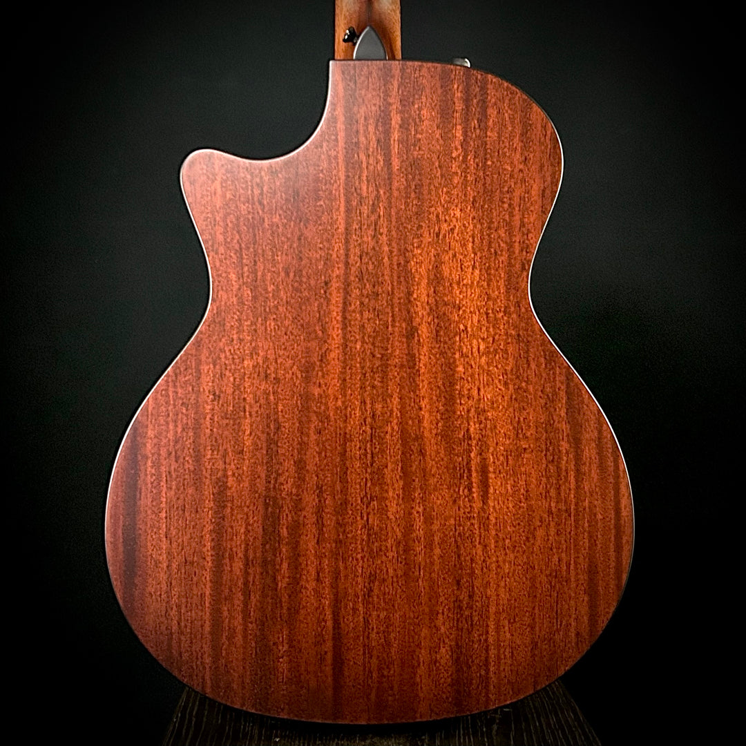 Taylor 324CE Baritone-8 LTD
