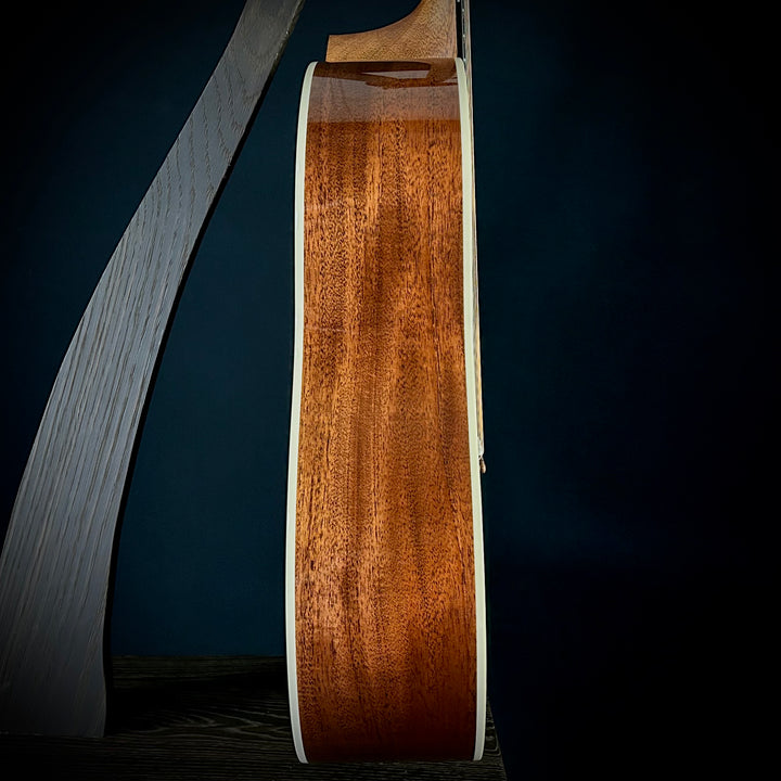 Taylor Gold Label 517E-SB