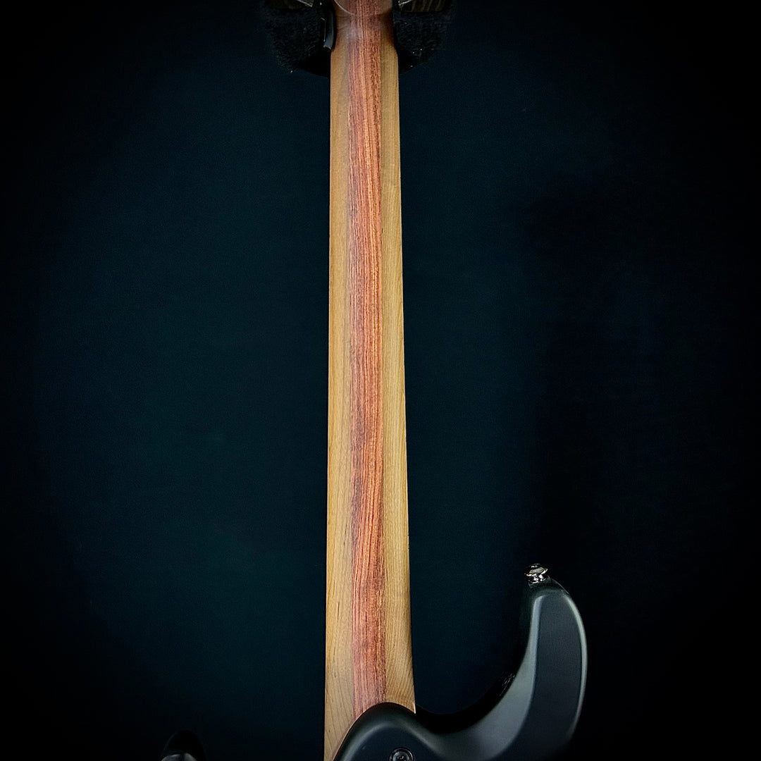 Ibanez QX52