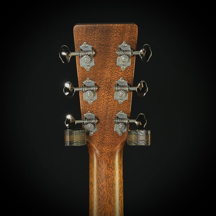 Martin Custom Shop 18 Style, Size 5 "Terz"