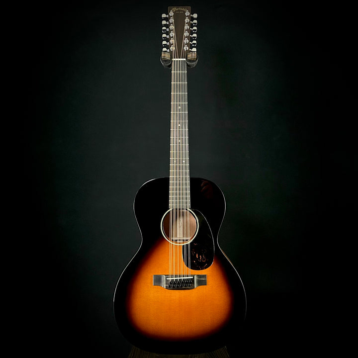 Martin Custom 00 Slope Shoulder - 12-String