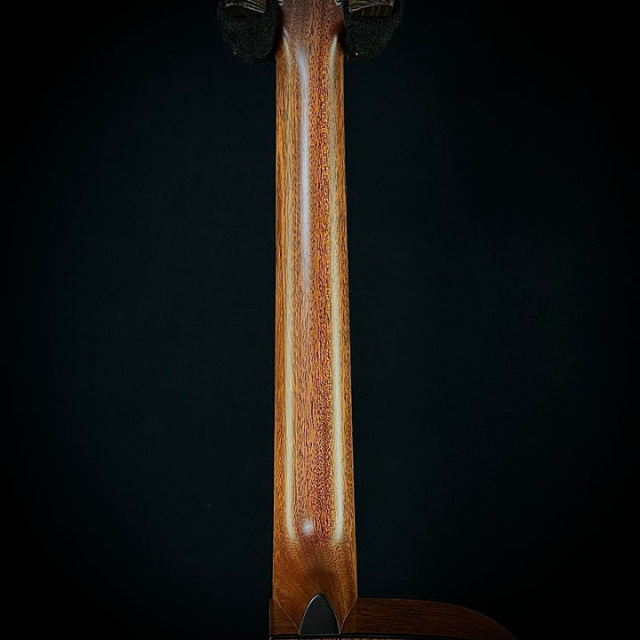 Martin Custom Shop 18 style, "0000" Short Scale - Cutaway