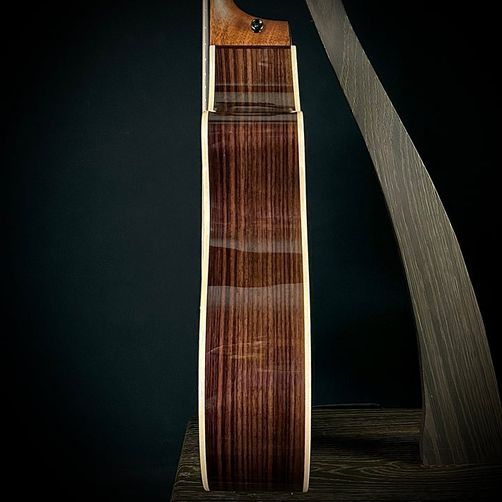 Taylor 814CE