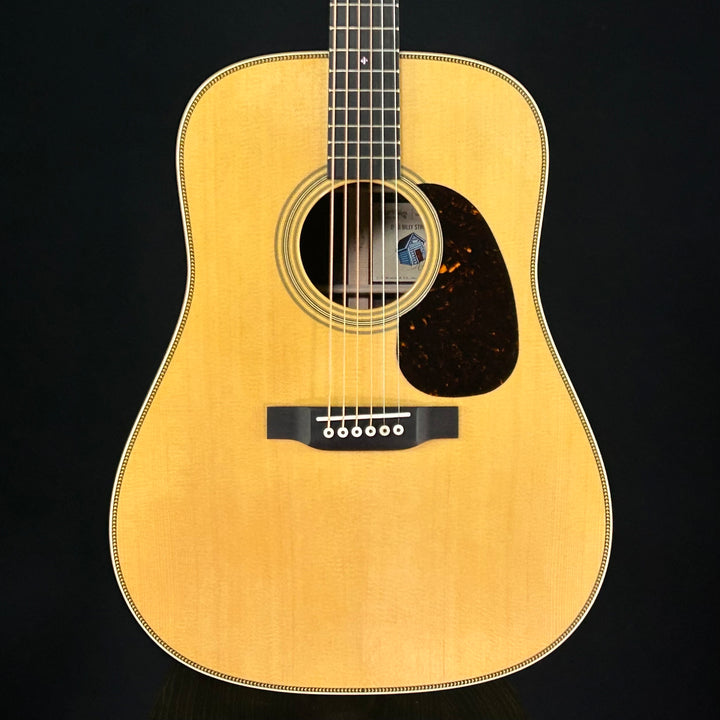 Martin D-28 - Billy Strings