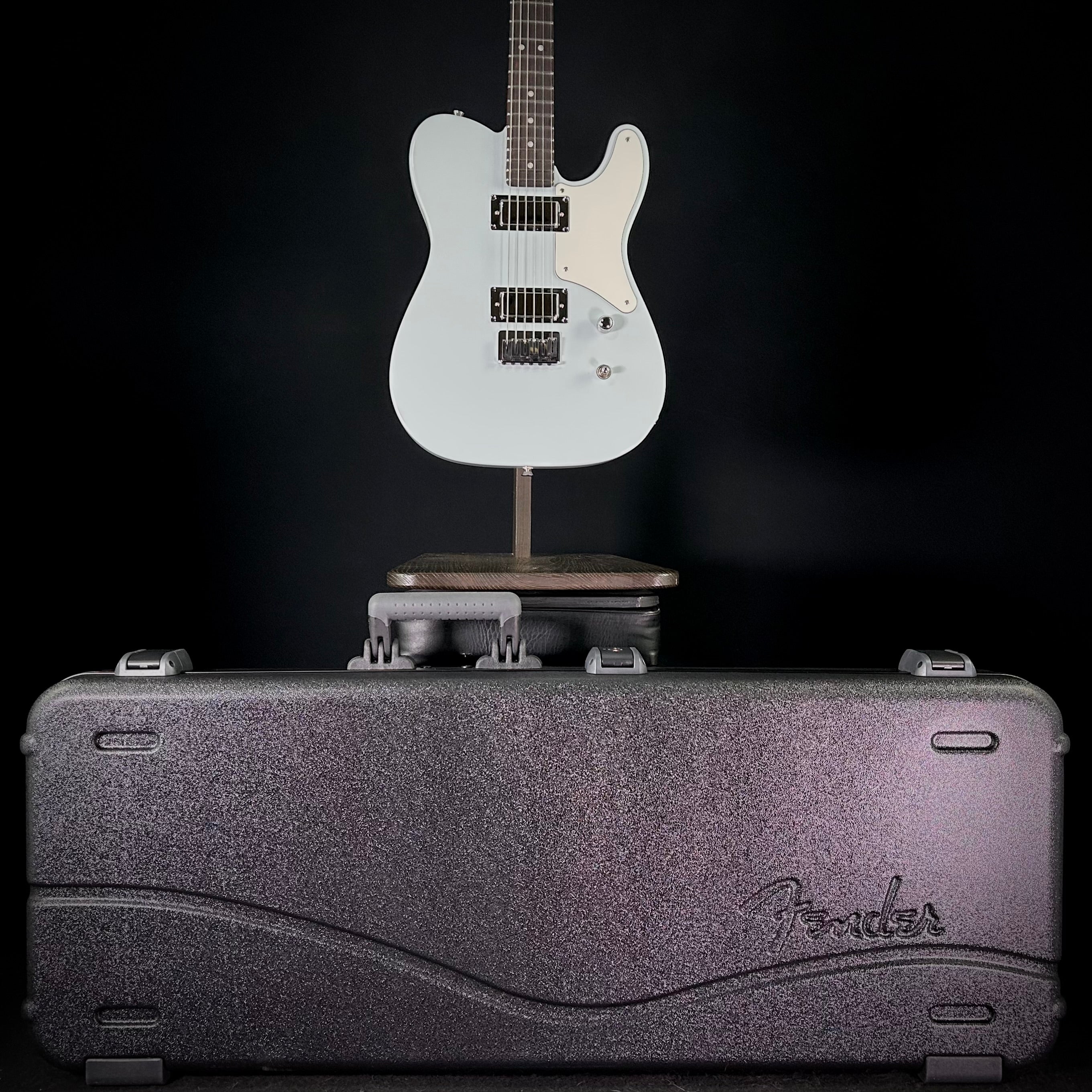 Fender American Cabronita Special Telecaster – Music Villa MT