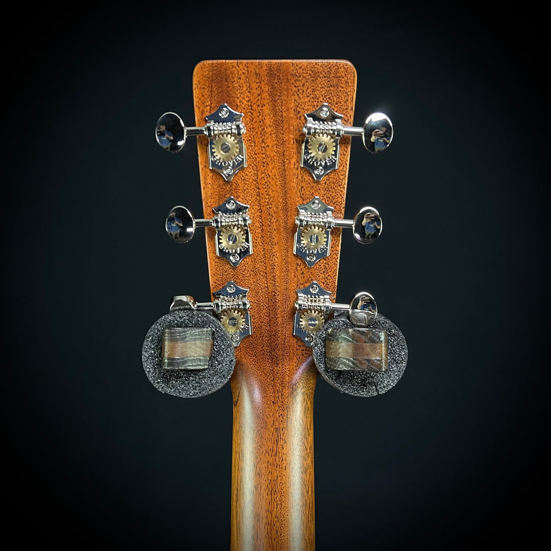 Martin D-18 Molly Tuttle
