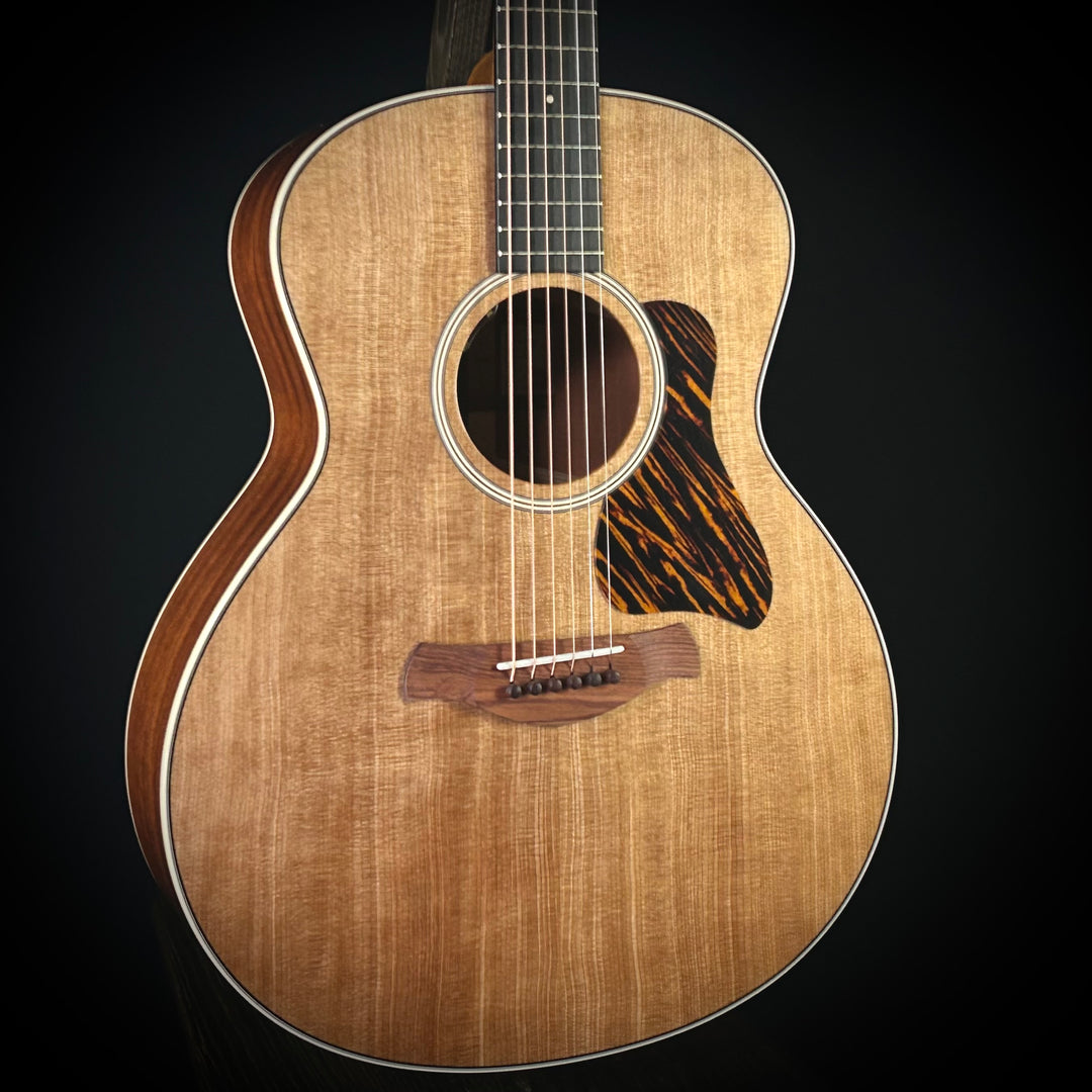 Taylor Gold Label 514E