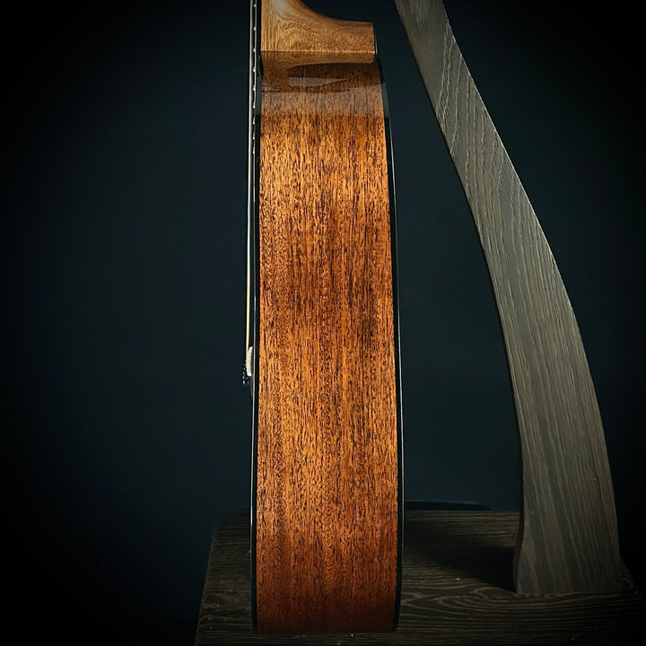 Martin Custom Shop 18 Style Dreadnought Short Scale 1 3/4" Nut