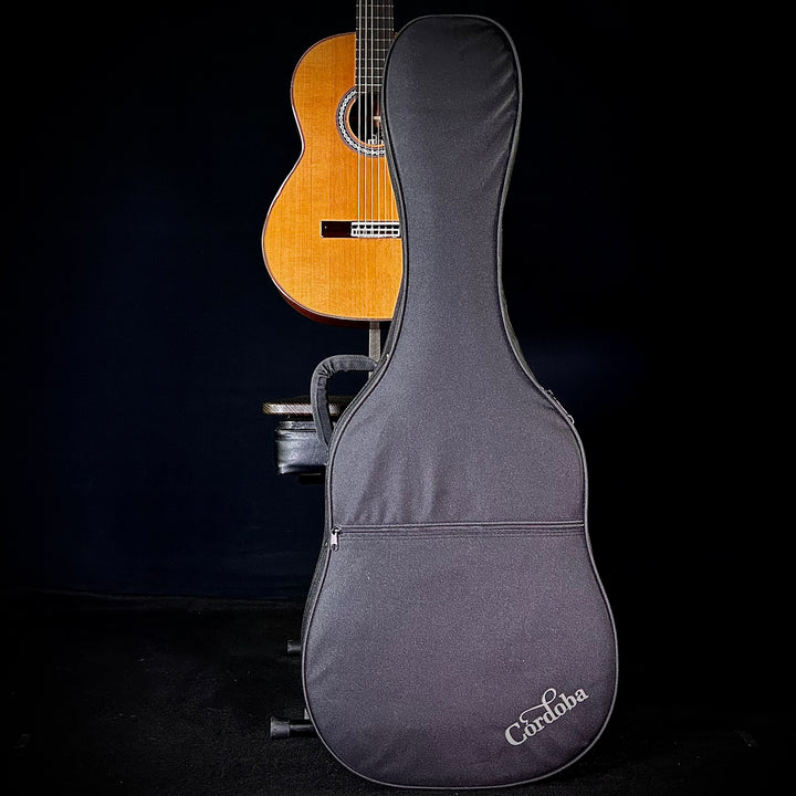 Cordoba C9 Parlor Cedar Top