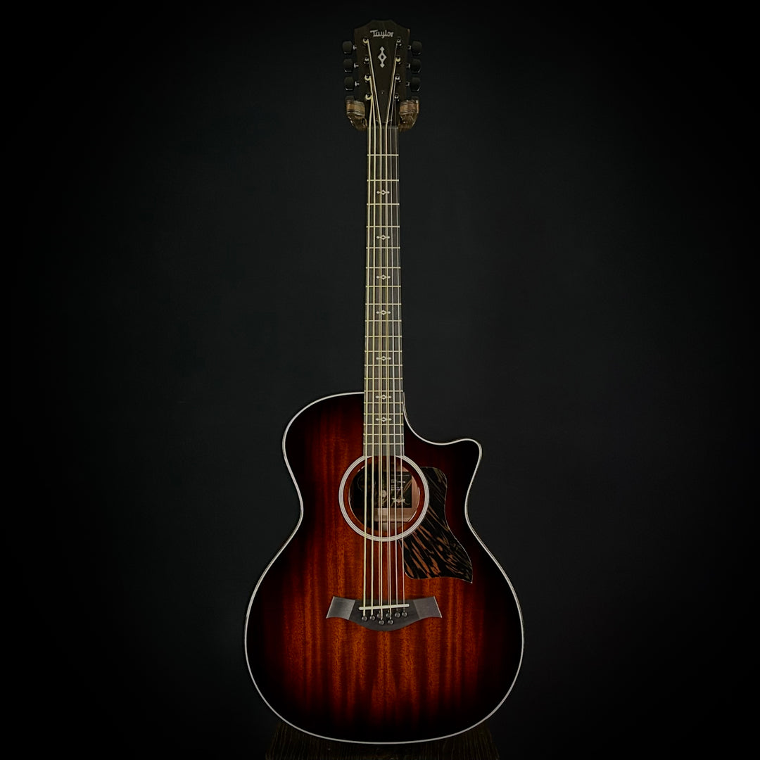 Taylor MV Custom Baritone-8 - Grand Auditorium