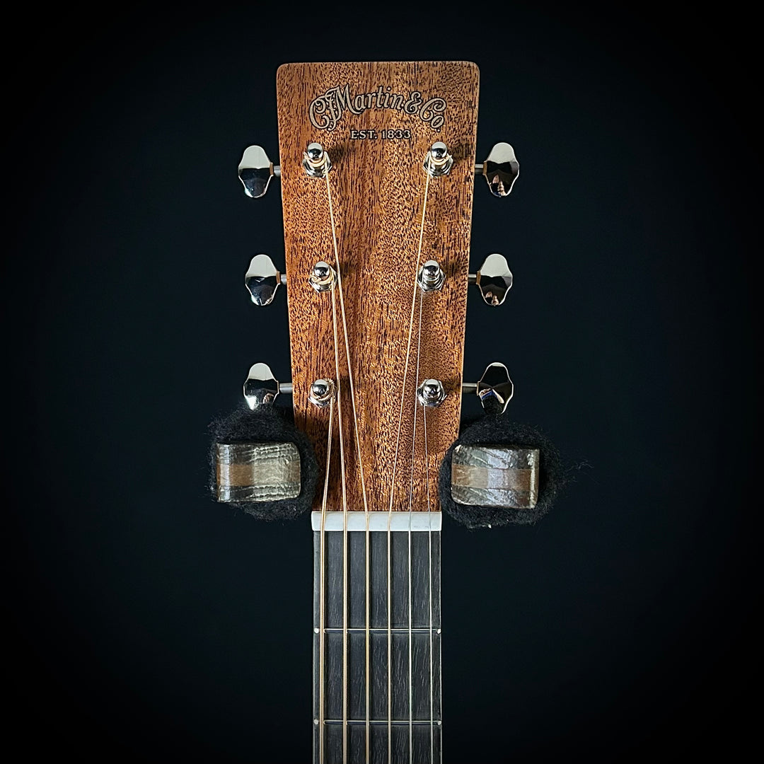 Martin CS 18 Style 000, 12-Fret - Beeswing Figured Mahogany
