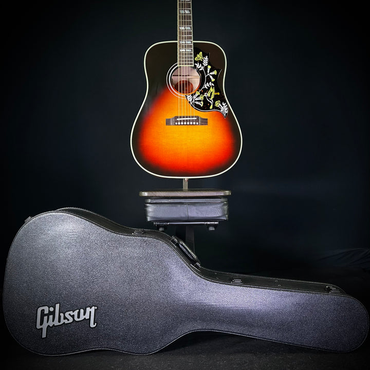 Gibson Hummingbird Maple Long Scale