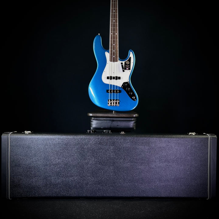 American Vintage II 1966 Jazz Bass Lake Placid Blue