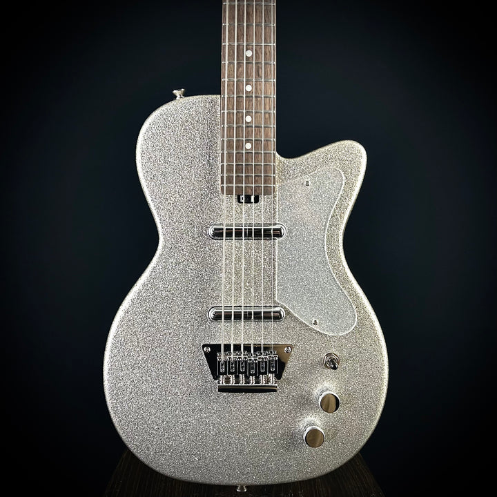 Silvertone 1373 Baritone
