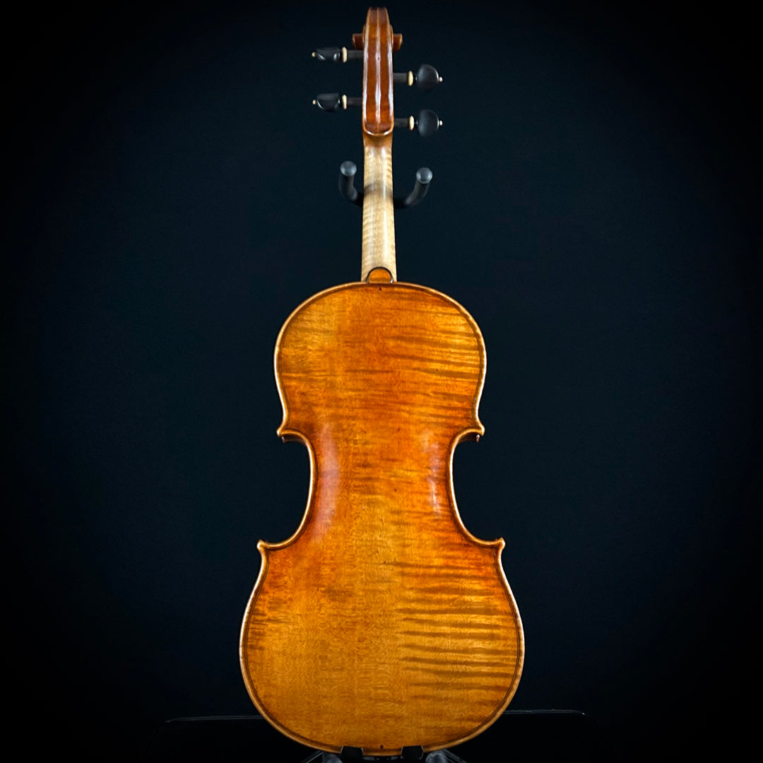 Maple leaf Haddock 16” Viola