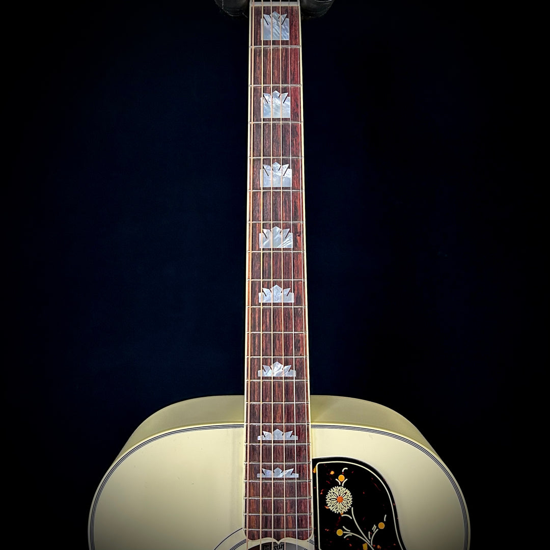 Gibson SJ-200 Standard Classic White